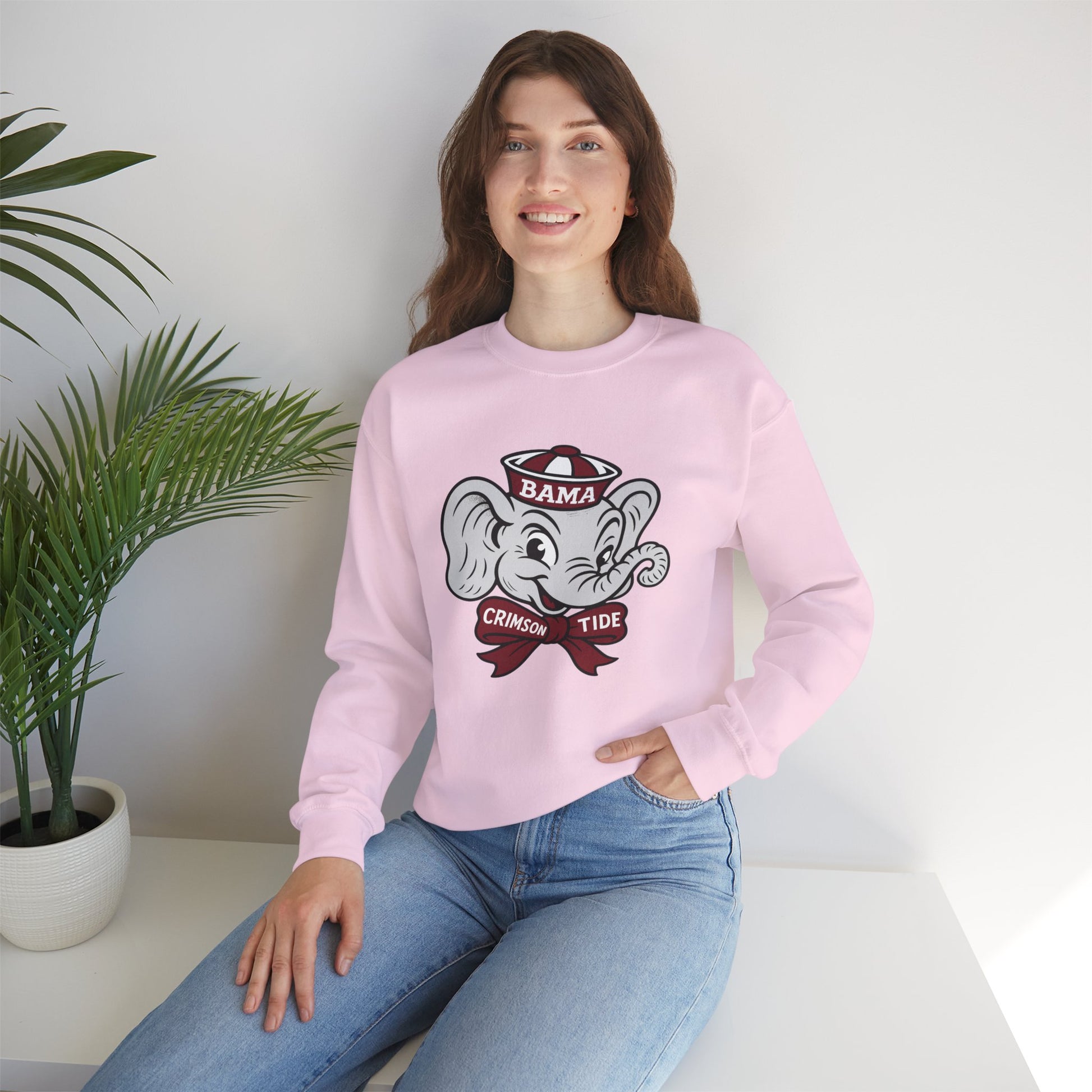 Vintage Alabama Crimson Tide crewneck sweatshirt for SEC football Saturdays and Tuscaloosa tailgates
